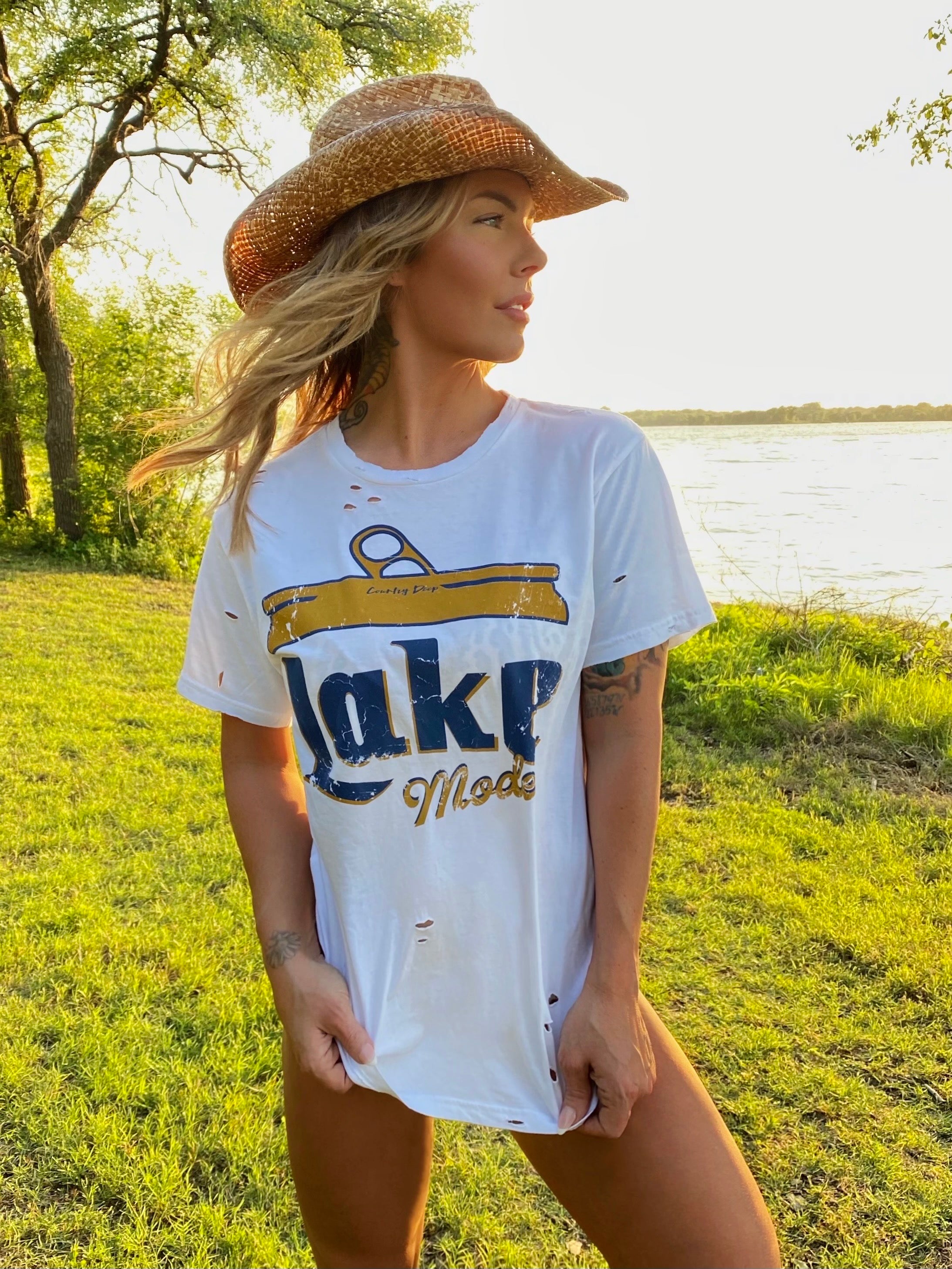 vintage Deep T shirt – Country distressed Lake Mode