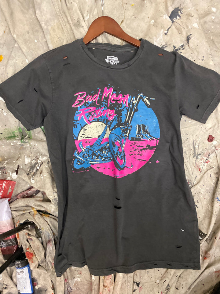 Bad Moon Rising Chopper 1980's Distressed T-shirt – Country Deep